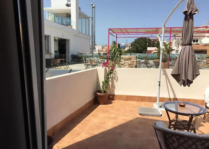 Apartamentos Al Andalusi דירה